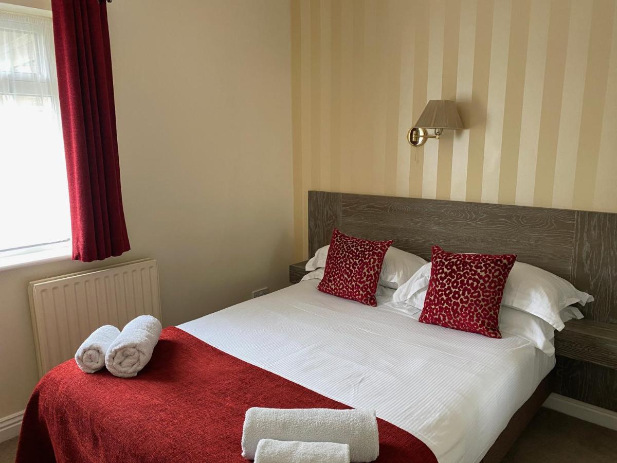 Byways Serviced Apartments Salisbury Buitenkant foto