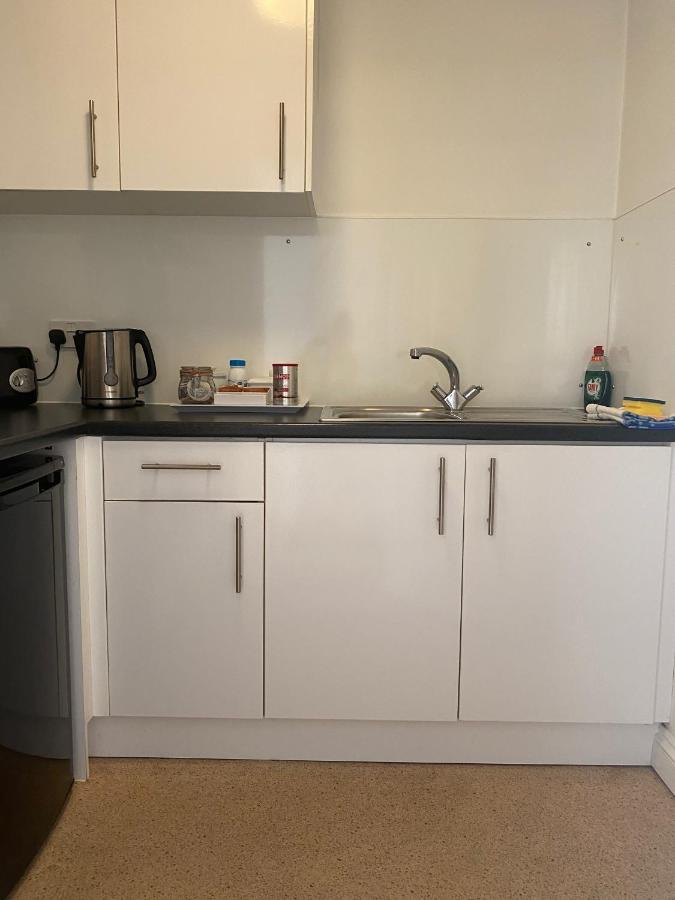 Byways Serviced Apartments Salisbury Buitenkant foto