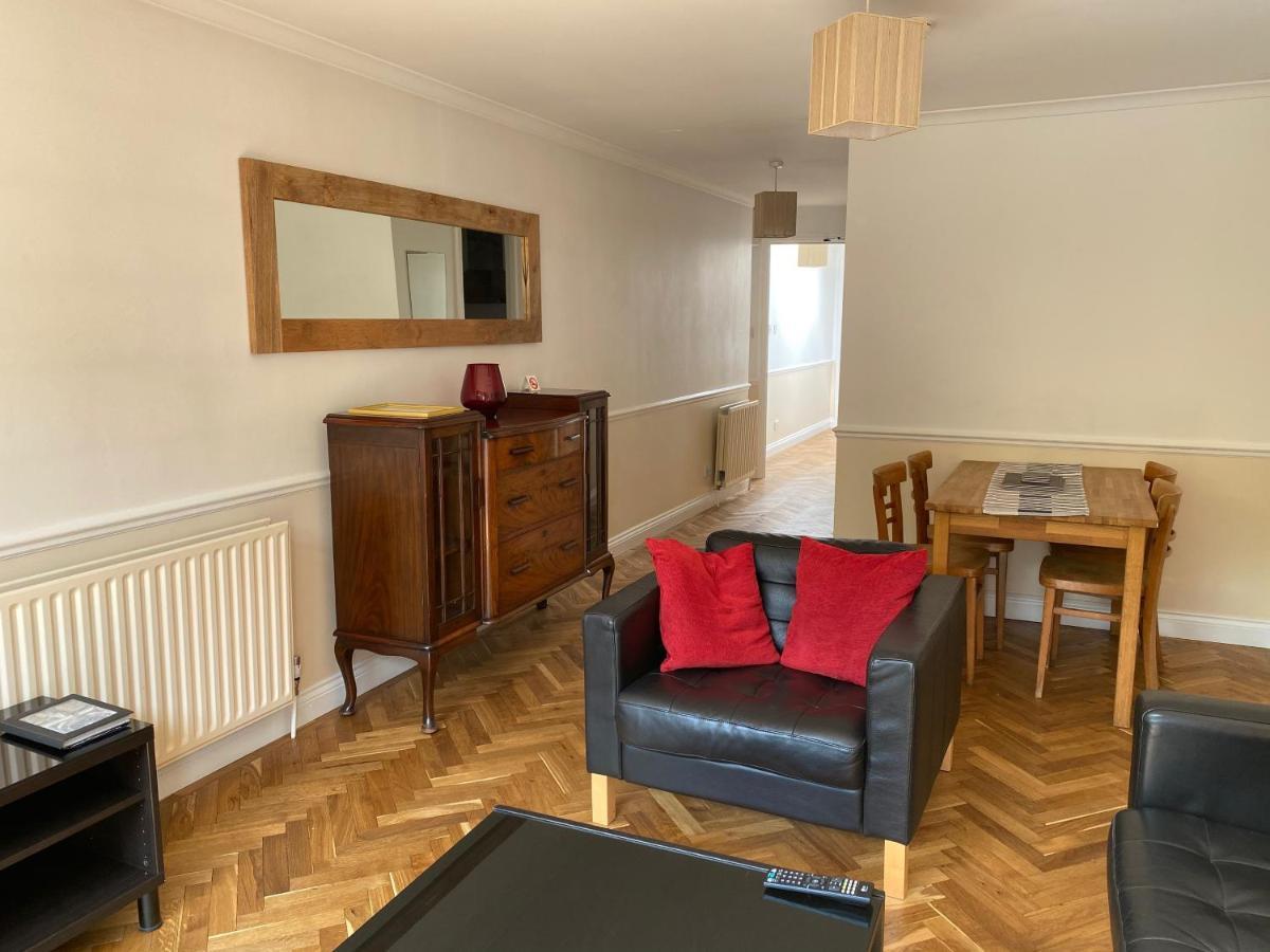 Byways Serviced Apartments Salisbury Buitenkant foto