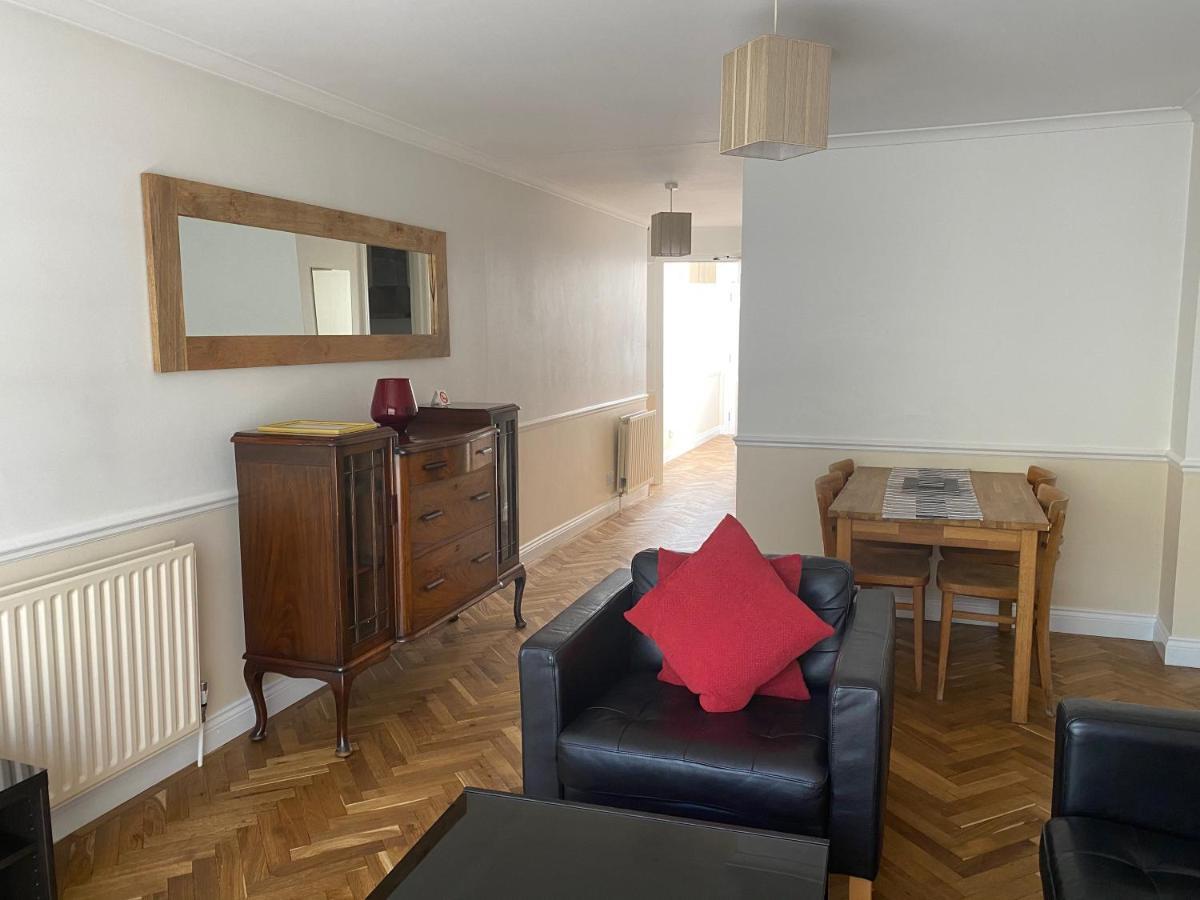 Byways Serviced Apartments Salisbury Buitenkant foto