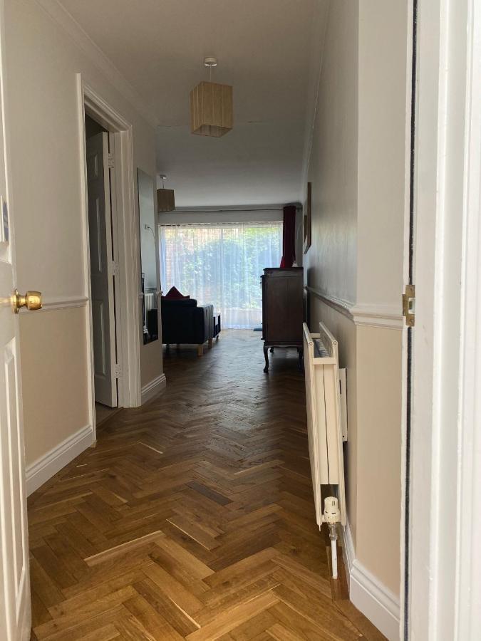 Byways Serviced Apartments Salisbury Buitenkant foto