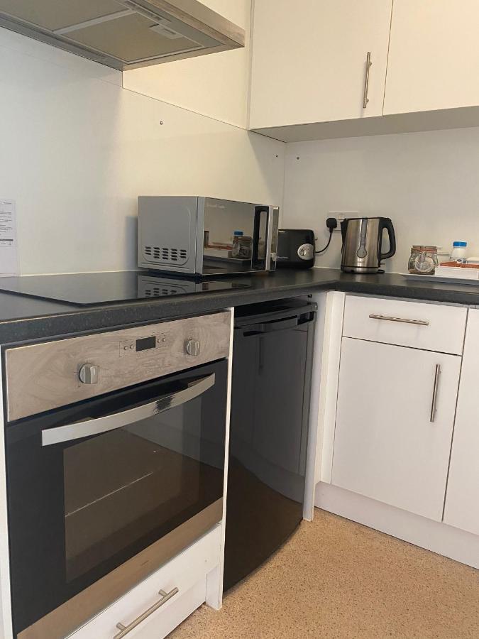 Byways Serviced Apartments Salisbury Buitenkant foto