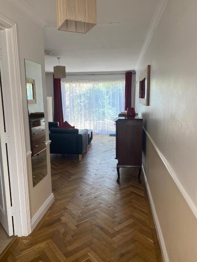 Byways Serviced Apartments Salisbury Buitenkant foto