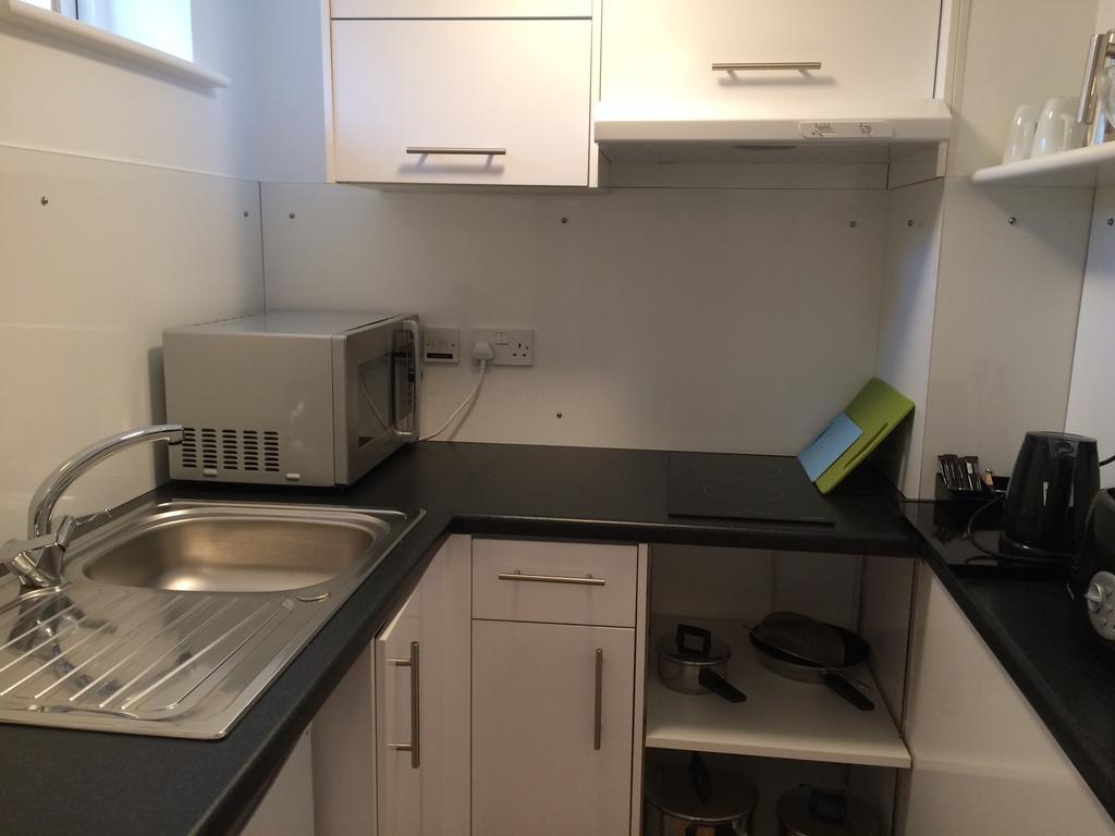 Byways Serviced Apartments Salisbury Kamer foto
